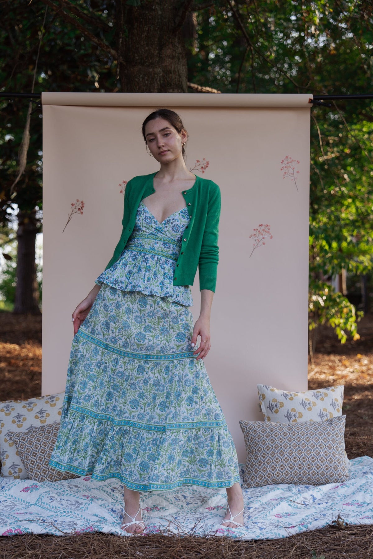 Neelvan Tiered Floral Skirt